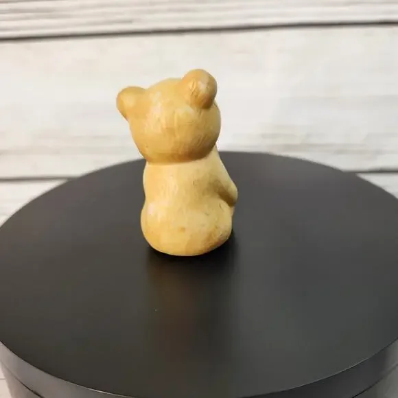 Teddy Bear Brown Heart Porcelain Figurine Cozy Cottage - Picture 5 of 7